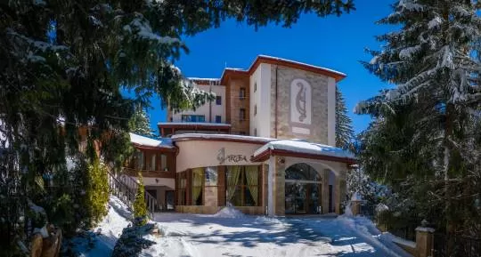 Бутикова вила Арфа 5*